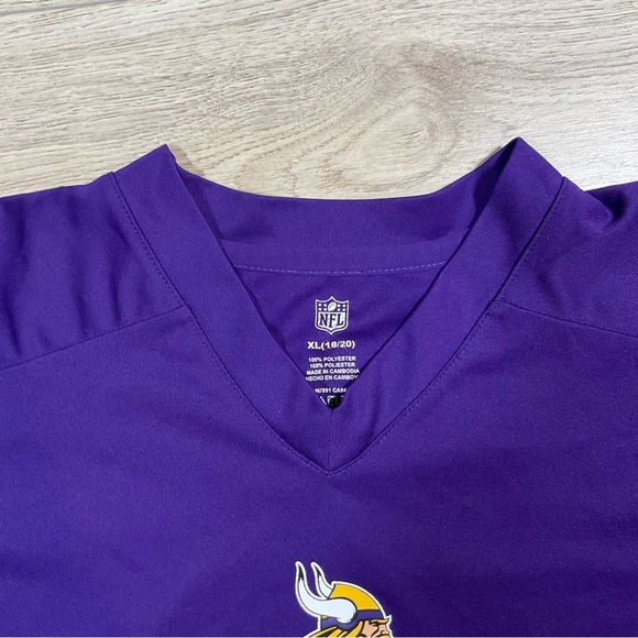 NFL Vikings Jersey Size Small - Picture 4 of 7